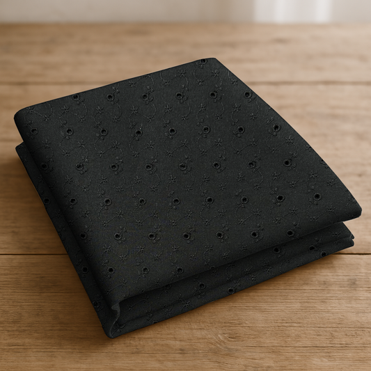 Chicken Lawn Jet Black