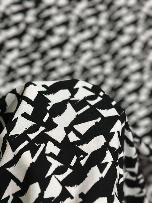 Linen 1058